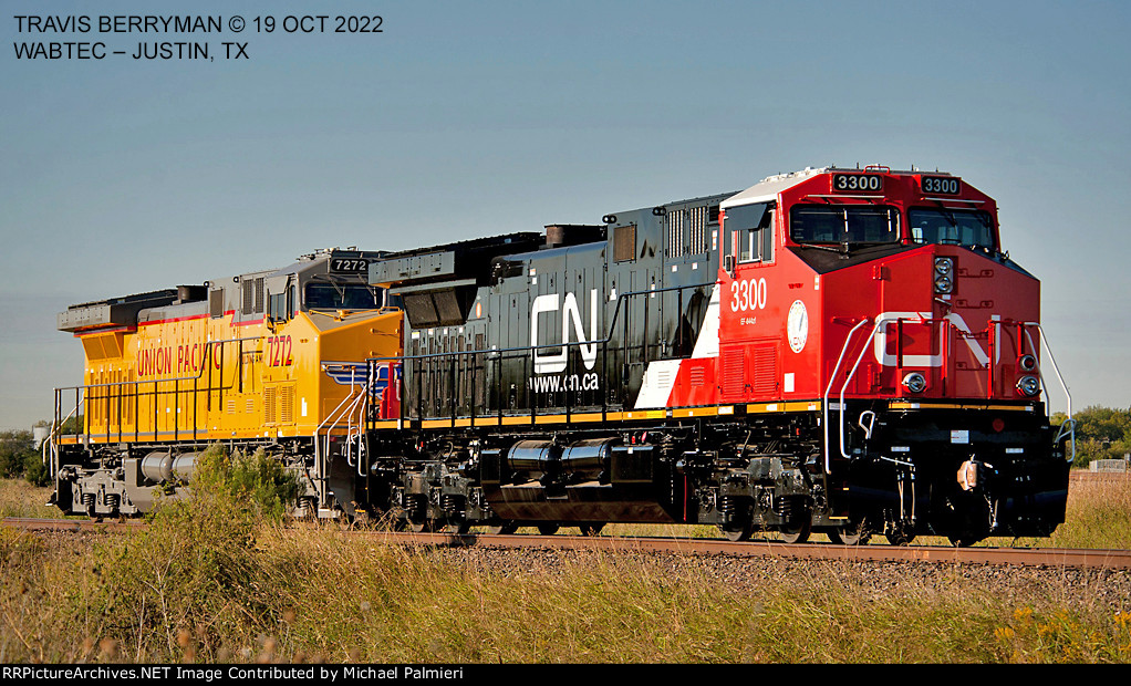 CN 3300 and UP 7272